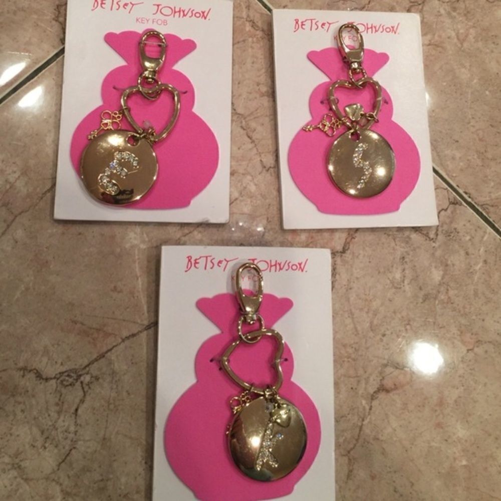 🎉1 hr sale 🎉Betsey Johnson key Fob🔑🗝
